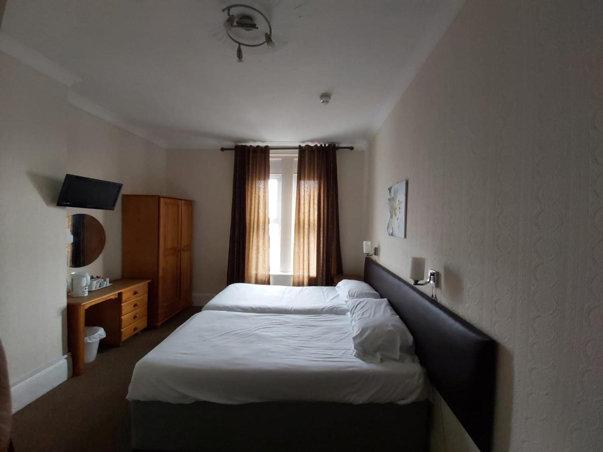 Hotel Channel View